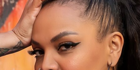 IDRA KAYNE ΣΤΗ ΣΚΙΑ ΤΩΝ ΒΡΑΧΩΝ