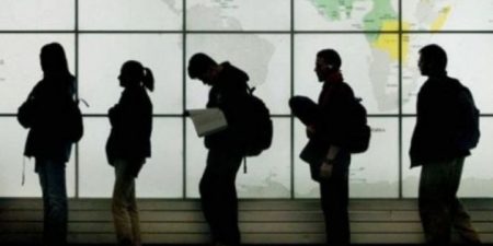 Κ. Χατζηδάκης: Πόροι πάνω από 1 δισ. ευρώ για την απασχόληση των νέων