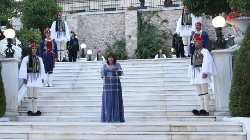 Mήνυμα ενότητας, αναζήτησης συναινέσεων και συγκλίσεων για το καλό του τόπου, από την Πρόεδρο της Δημοκρατίας