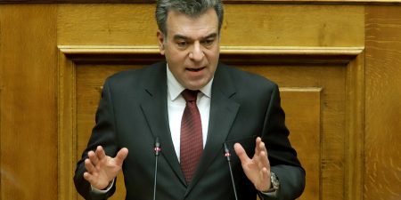 Μ. Κόνσολας: «Χορήγηση οικονομικού επιδόματος σε γιατρούς, εργαζόμενους στο ΕΚΑΒ, εκπαιδευτικούς και ένστολους σε νησιωτικές και ορεινές περιοχές»