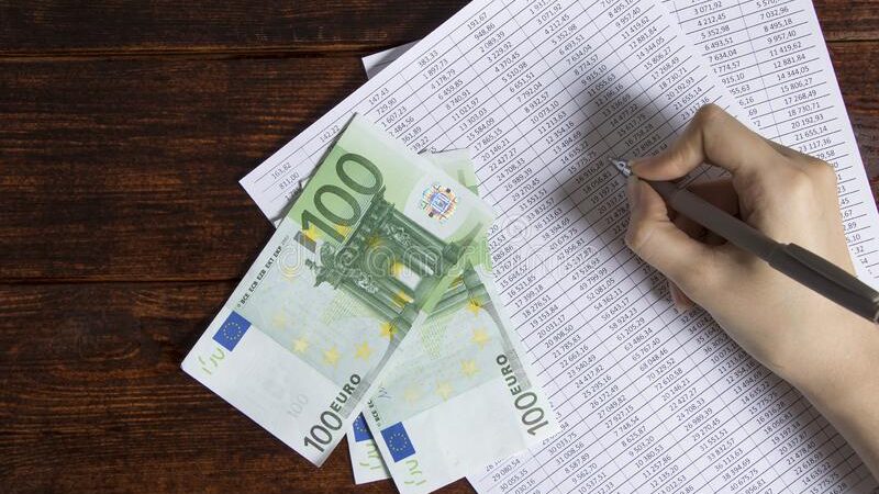 Αναλυτικά οι ημερομηνίες για το πότε πληρώνονται οι συνταξιούχοι