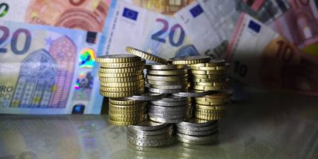 ΤτΕ: Αύξηση κατά 68,3% στο έλλειμμα τρεχουσών συναλλαγών στο πεντάμηνο Ιανουαρίου – Μαΐου 2022