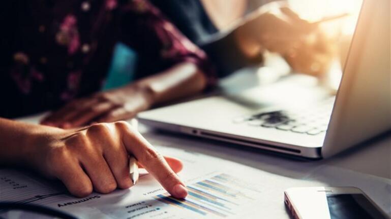 Άνοιξε η πλατφόρμα για αιτήσεις ανέργων για κατάρτιση σε ψηφιακές και πράσινες δεξιότητες