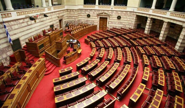 Στις 22/8 θα συζητηθούν τα αιτήματα Αλ. Τσίπρα και ΣΥΡΙΖΑ για έκτακτες συνεδριάσεις