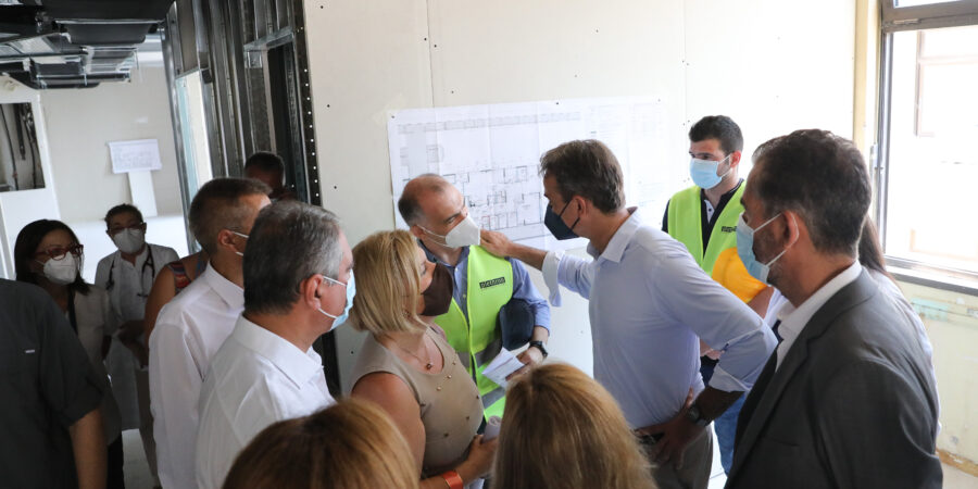 Επίσκεψη του Πρωθυπουργού στον οδικό άξονα Αργοστόλι – Πόρος και στο Γενικό Νοσοκομείο Κεφαλληνίας