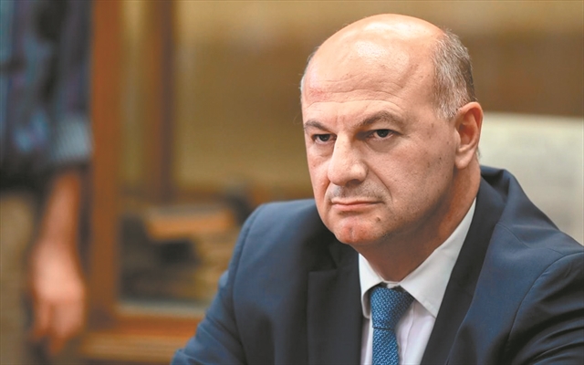 Ο Κ. Τσιάρας ζήτησε την κατά προτεραιότητα εξέταση των καταγγελιών περί παρακολούθησης τηλεφώνων