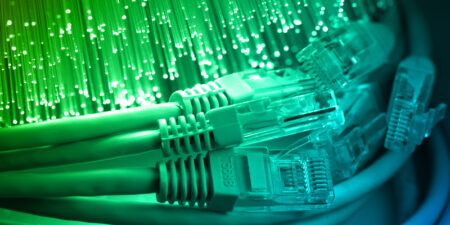 Απλούστερη και ταχύτερη η εγκατάσταση και επέκταση δικτύων οπτικών ινών