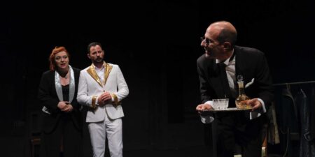 Αυτοί και τα παντελόνια τους