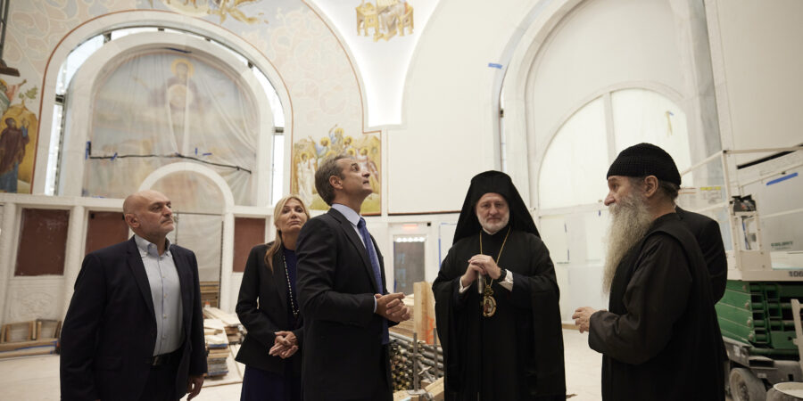 Κυρ. Μητσοτάκης: «Άγιος Νικόλαος, μία εκκλησία που συμβολίζει την ελπίδα και την ενότητα»