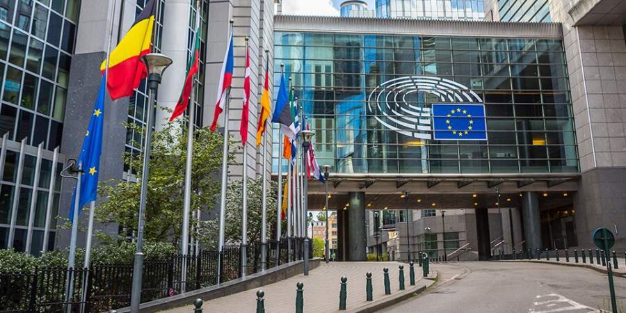 Έκτακτα μέτρα της Ευρωπαϊκής Επιτροπής για μείωση των τιμών της ενέργειας