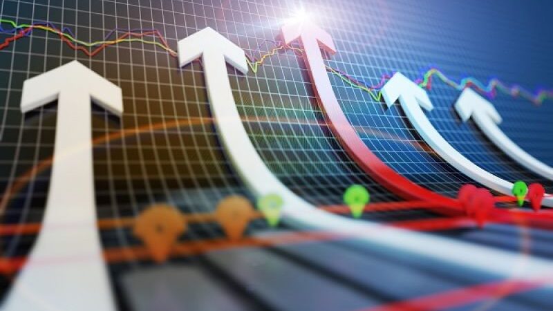 Ισχυρή ανάπτυξη της οικονομίας, με άνοδο του ΑΕΠ 7,7%