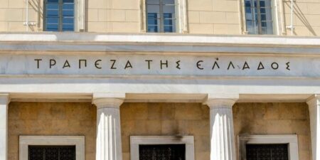 TτΕ: Υπερδιπλάσια τα έσοδα από τον τουρισμό στο επτάμηνο