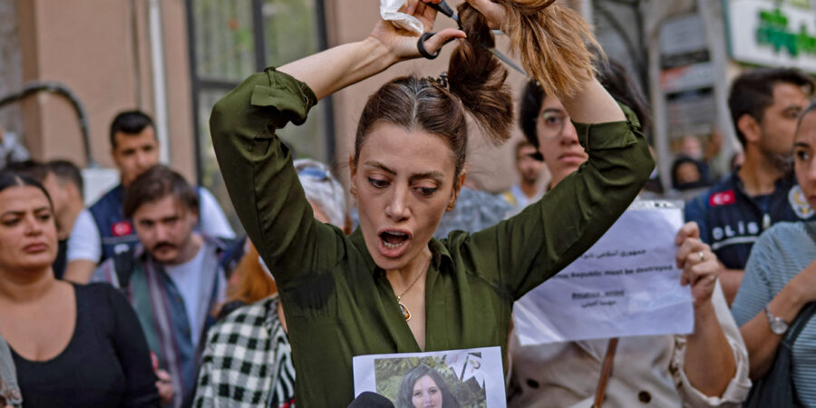 Ιράν: 76 νεκροί από την έναρξη των διαδηλώσεων