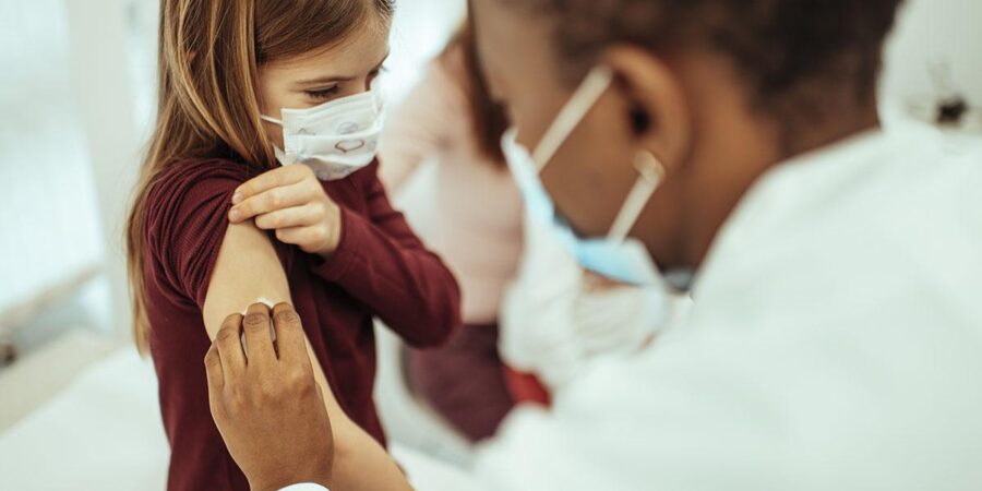 Εμβολιασμός COVID-19 στα παιδιά – ανασκόπηση των δεδομένων