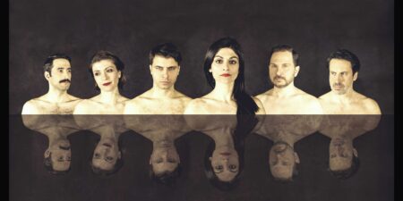 Βαθιά Γαλάζια Θάλασσα