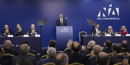 Κυρ. Μητσοτάκης: Εξωθεσμικά κέντρα θα ήθελαν έναν πιεζόμενο πρωθυπουργό