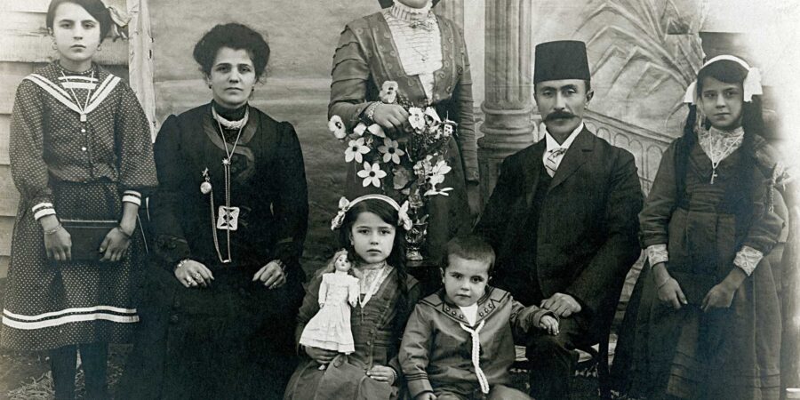 ΕΚΘΕΣΗ «ΑΠΟ ΤΗΝ ΠΑΤΡΙΔΑ: Τεκμήρια και μνήμες»