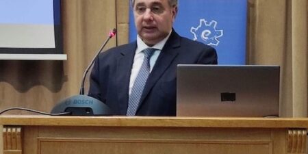 Άρθρο του Β. Κορκίδη: «Αυτοπαραγωγή φθηνής ενέργειας με φωτοβολταϊκά στη στέγη»