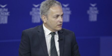 Κωνσταντίνος Καρτάλης: Ένα βήμα μπροστά, δύο πίσω