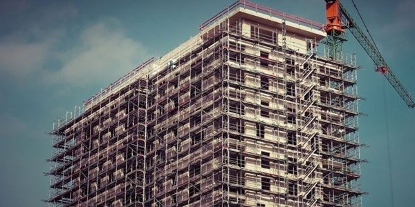 Παράθυρο για “λίφτινγκ” στις αντικειμενικές αξίες