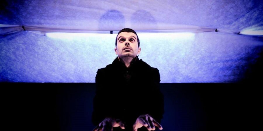 Ο σκοτεινός κόσμος της «Οικογένειας Τσέντσι»