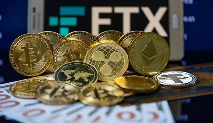 Κρυπτονομίσματα: Η FTX θα πουλήσει ή θα αναδιαρθρώσει την παγκόσμια αυτοκρατορία, λέει ο CEO