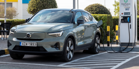 Στρατηγική συνεργασία Volvo Car Hellas και ElpeFuture