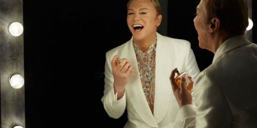 Ραντεβού με τον Τάκη Ζαχαράτο