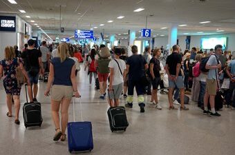 ΤτΕ: Πλεόνασμα 15,436 δισ. ευρώ στο ταξιδιωτικό ισοζύγιο Ιανουαρίου-Οκτωβρίου 2022