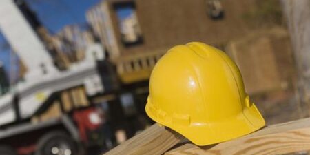 Η ύφεση και ο κλάδος τον κατασκευών