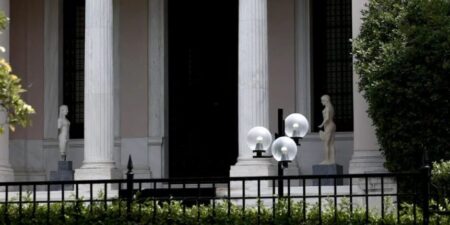Προσπάθεια λύσης στην αναβάθμιση και διαβάθμιση της καλλιτεχνικής εκπαίδευσης