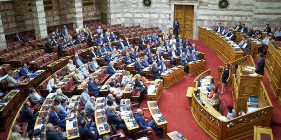 Κατατέθηκε η διάταξη για το «δικαίωμα κατάρτισης συνδυασμών στις βουλευτικές εκλογές»