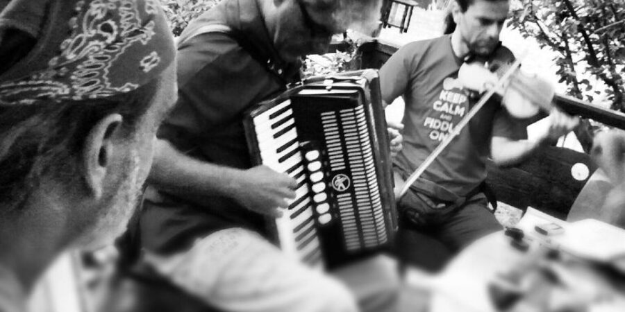 Οι Μικρές Περιπλανήσεις