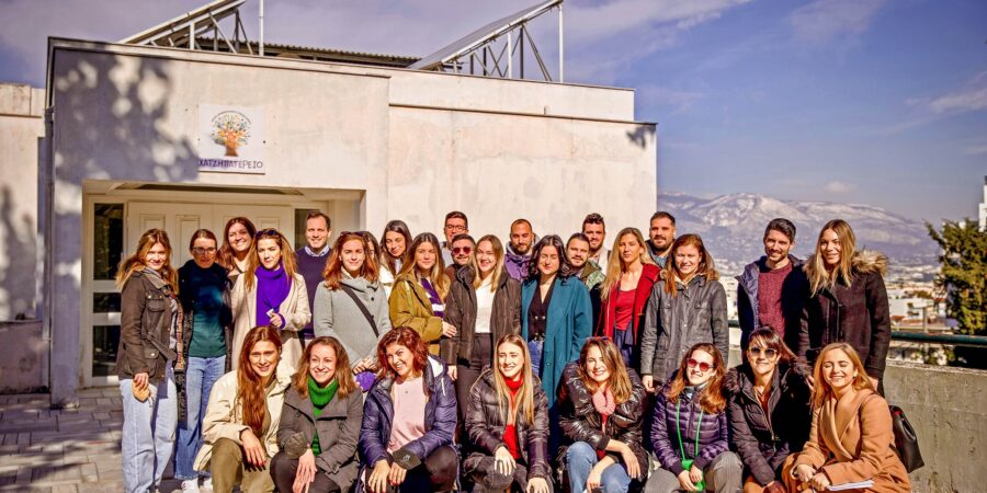 Η ΕΘΕΛΟΝΤΙΚΗ ΟΜΑΔΑ ΤΗΣ ENEL GREEN POWER ΜΟΙΡΑΖΕΙ ΑΓΑΠΗ ΣΤΑ ΠΑΙΔΙΑ ΤΟΥ «ΧΑΤΖΗΠΑΤΕΡΕΙΟΥ»