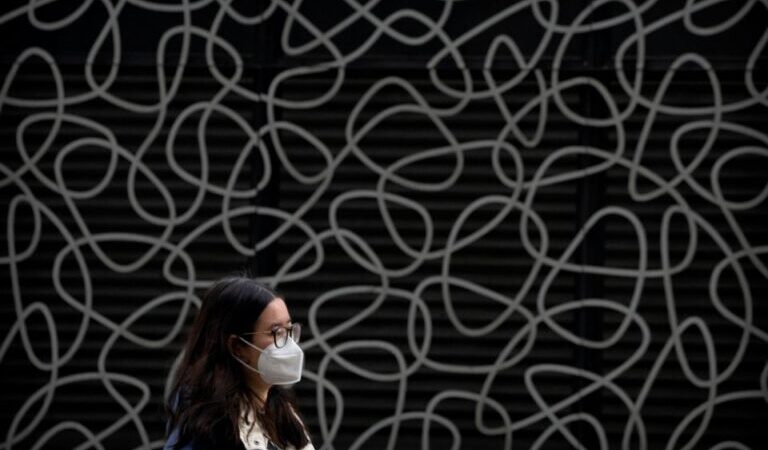 Μετα-ανάλυση δείχνει ότι ο εμβολιασμός πριν από τη λοίμωξη με τον ιό SARS-CoV-2 συνδέεται με χαμηλότερο κίνδυνο για long COVID