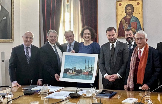 «ΣΤΑ ΣΚΑΡΙΑ» Η ΕΝΩΣΗ ΕΛΛΗΝΙΚΩΝ ΝΑΥΠΗΓΕΙΩΝ