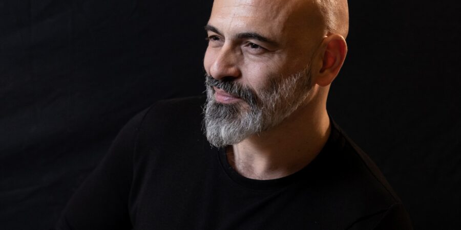 ”Σκοτεινός Έρωτας”