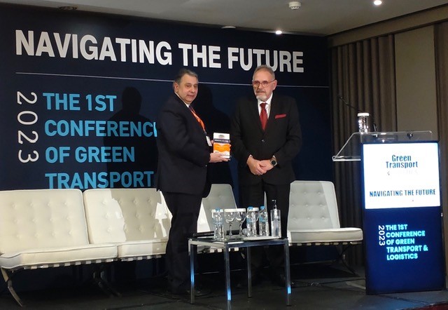 Απονομή «Exceptional Contributional Award» στον Πρόεδρο του Ε.Β.Ε.Π., Β. Κορκίδη, στο Αναπτυξιακό Συνέδριο Green Transport & Logistics