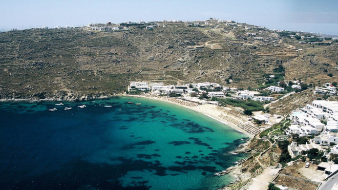 Αναστέλλεται η έκδοση οικοδομικών αδειών στις εκτός σχεδίου περιοχές της Μυκόνου