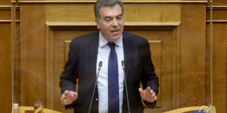 Μάνος Κόνσολας: «Να μην απαξιωθεί η ακίνητη περιουσία των πολιτών. Λύση τώρα με ευέλικτες διαδικασίες»