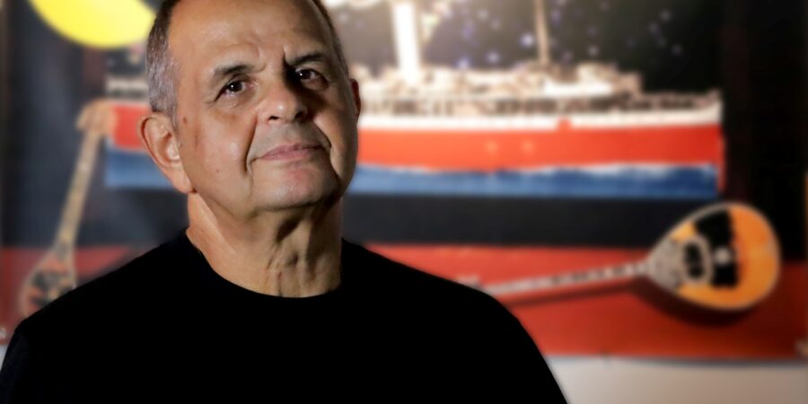 ΒΑΓΓΕΛΗΣ ΚΟΡΑΚΑΚΗΣ: Η ΦΛΟΓΑ ΚΡΥΒΕΙ ΒΑΣΑΝΟ