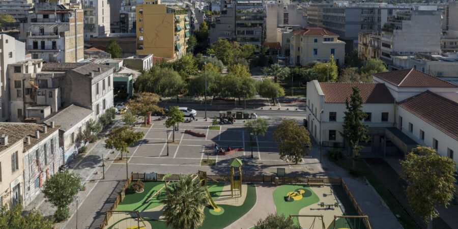 ΤΟ ΙΔΡΥΜΑ ΩΝΑΣΗ ΦΕΡΝΕΙ ΤΟ ΠΑΙΧΝΙΔΙ ΚΑΙ ΣΤΗΝ ΠΛΑΤΕΙΑ ΑΥΔΗ