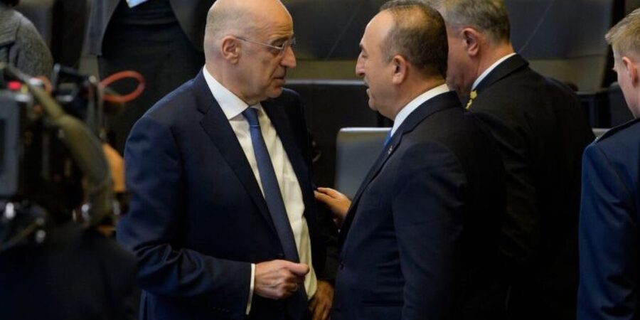 Βήματα συνεννόησης ανάμεσα σε Δένδια – Τσαβούσογλου