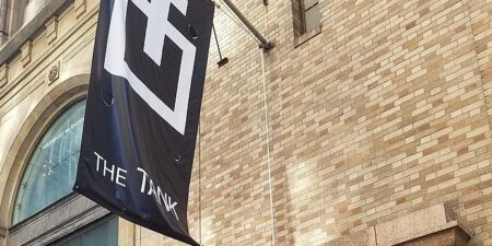 Η Ιόλη Ανδρεάδη σκηνοθετεί στο The Tank της Νέας Υόρκης