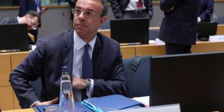 Χρ. Σταϊκούρας στο Eurogroup: Η Ελλάδα το 2022 είχε διπλάσιο ρυθμό οικονομικής μεγέθυνσης από τον μέσο ευρωπαϊκό όρο