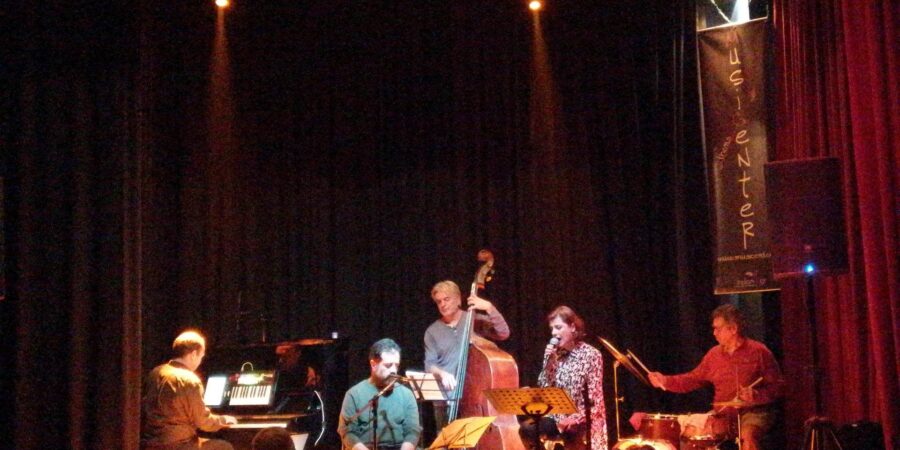 JAZZET MUSIC HALL: BYS TRIO & ΑΝΝΑ ΛΙΝΑΡΔΟΥ featuring ΧΑΡΗΣ ΛΑΜΠΡΑΚΗΣ (29/04)