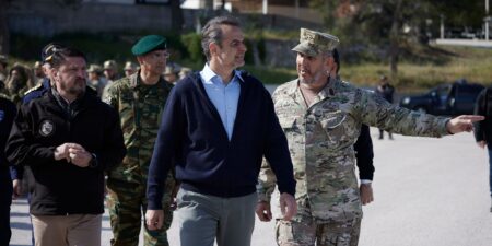 Κυρ. Μητσοτάκης: Στεκόμαστε πάντα αρωγοί στο έργο των Ενόπλων Δυνάμεων
