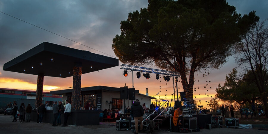 Πρωτομαγιά στο Παραδοσιακό Καζάνι Σαγιά, με παραδοσιακό γλέντι