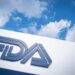Ο Οργανισμός Τροφίμων και Φαρμάκων των ΗΠΑ (FDA) υποστηρίζει τη χορήγηση δεύτερης ενισχυτικής δόσης έναντι του στελέχους Όμικρον SARS-CoV-2