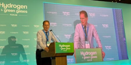 Νίκος Παπανδρέου: Το Υδρογόνο μπορεί να ενισχύσει την ενεργειακή ανεξαρτησία